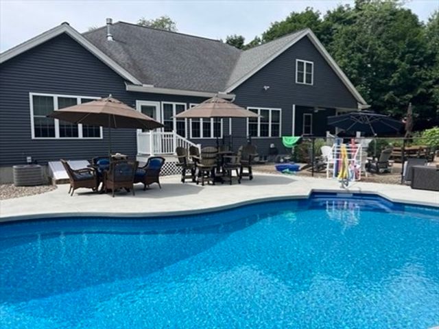 1 Patriot 1, East Bridgewater, MA 02333