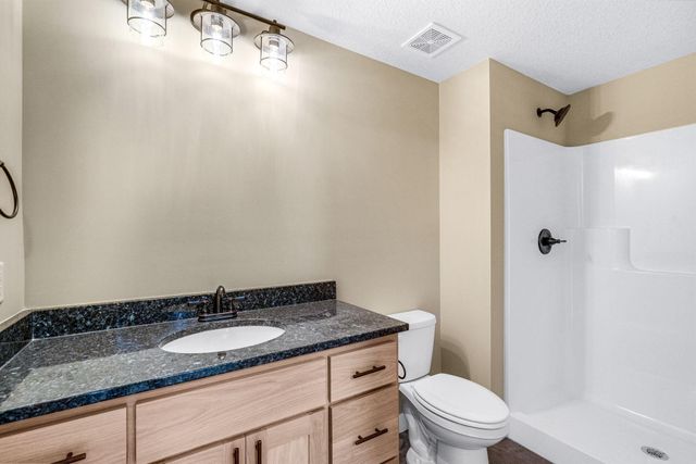 4350 159th Avenue NE, Ham Lake, MN 55304