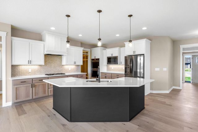 4350 159th Avenue NE, Ham Lake, MN 55304