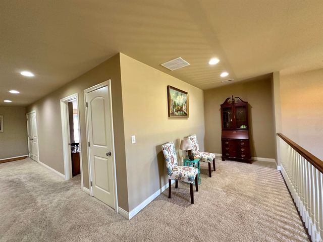 6182 Glenview Drive, Newburgh, IN 47630