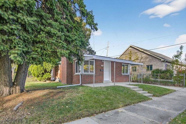 1214 Illinois STREET, Racine, WI 53405