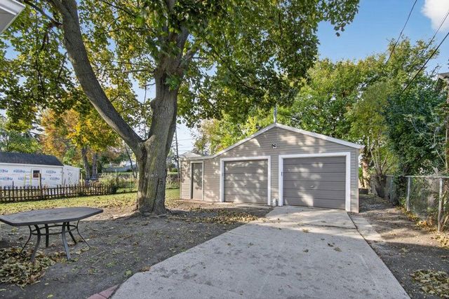 1214 Illinois STREET, Racine, WI 53405