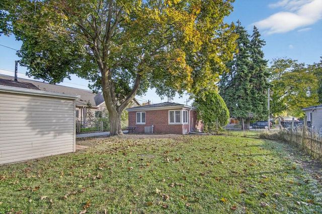 1214 Illinois STREET, Racine, WI 53405