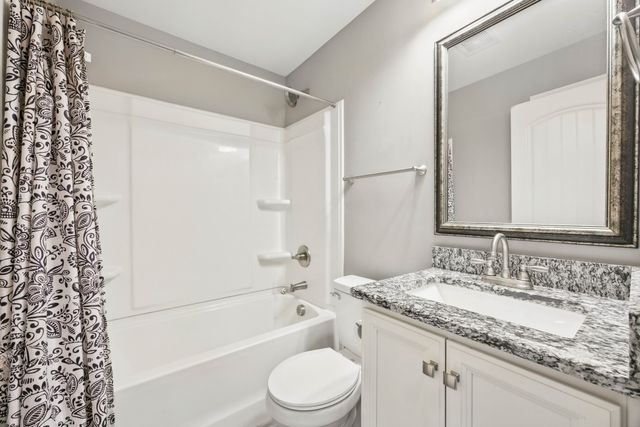1284 Winterset Dr, Clarksville, TN 37040
