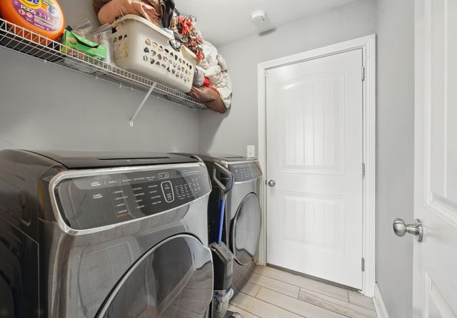 1284 Winterset Dr, Clarksville, TN 37040