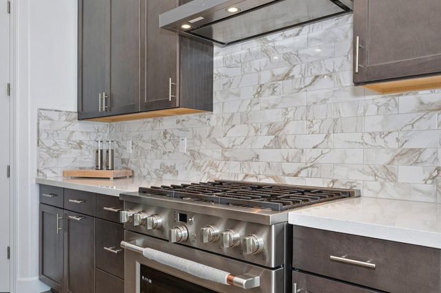 3265 Parkland Ct, Folsom, CA 95630