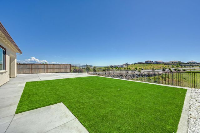 3265 Parkland Ct, Folsom, CA 95630