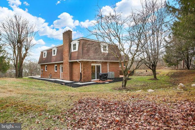 1421 EARLYS MILL RD, Palmyra, PA 17078