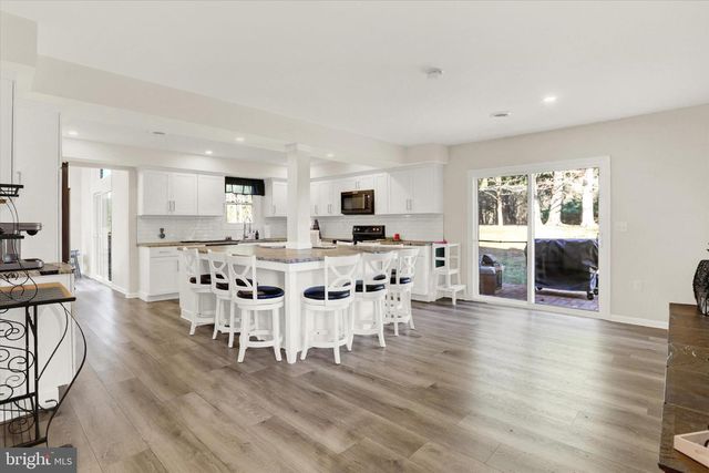 1421 EARLYS MILL RD, Palmyra, PA 17078