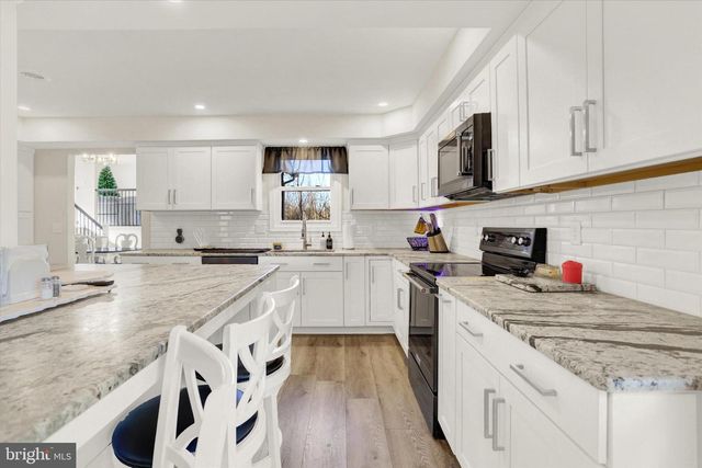 1421 EARLYS MILL RD, Palmyra, PA 17078