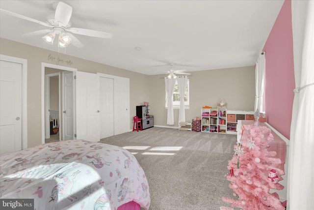 1421 EARLYS MILL RD, Palmyra, PA 17078