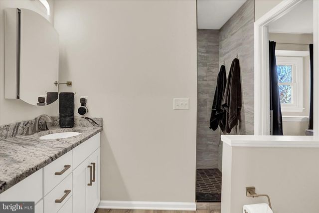 1421 EARLYS MILL RD, Palmyra, PA 17078