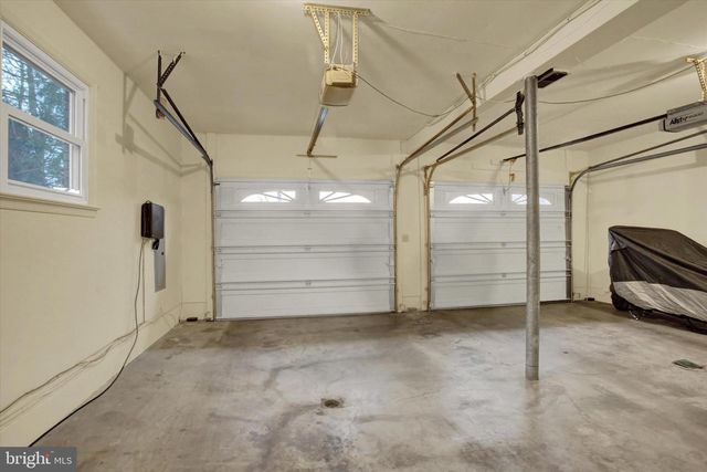 1421 EARLYS MILL RD, Palmyra, PA 17078