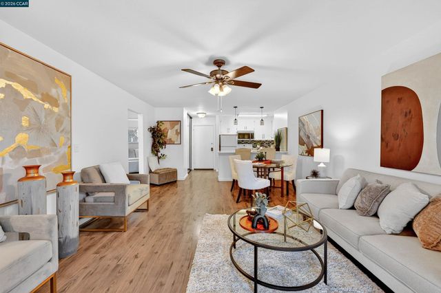 1743 Carmel Dr 17, Walnut Creek, CA 94596