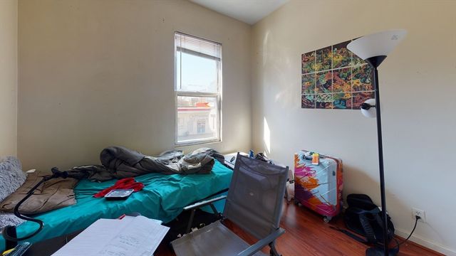 18 South Huntington Ave 2, Boston, MA 02130