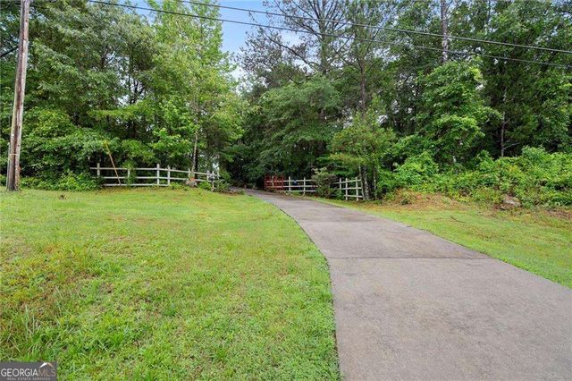 1368 Tommy Lee Cook Road, Palmetto, GA 30268