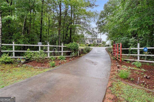 1368 Tommy Lee Cook Road, Palmetto, GA 30268