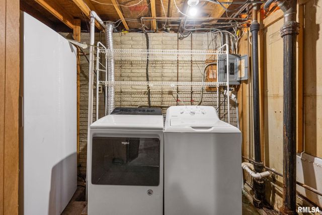 3549 W GARFIELD Street, Davenport, IA 52804