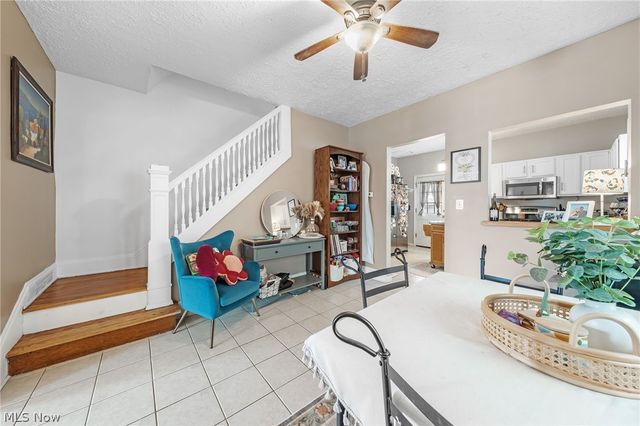 1281 Cook Avenue, Lakewood, OH 44107