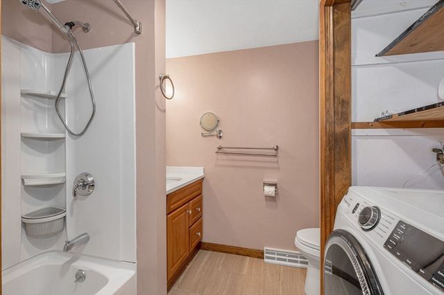 759 Wellman Avenue 759, Chelmsford, MA 01863