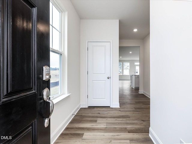 1609 Briar Brook Lane, Zebulon, NC 27597