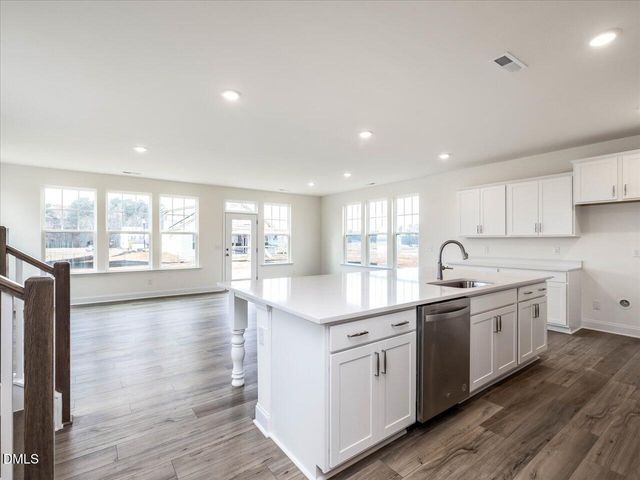 1609 Briar Brook Lane, Zebulon, NC 27597