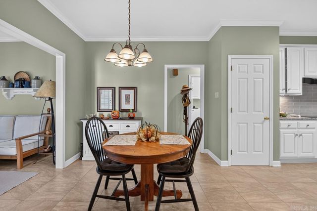 68 Aberdeen Drive, Little Rock, AR 72223