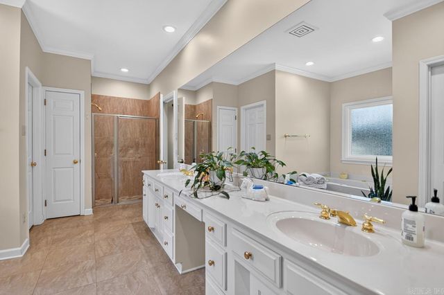 68 Aberdeen Drive, Little Rock, AR 72223