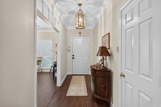 68 Aberdeen Drive, Little Rock, AR 72223
