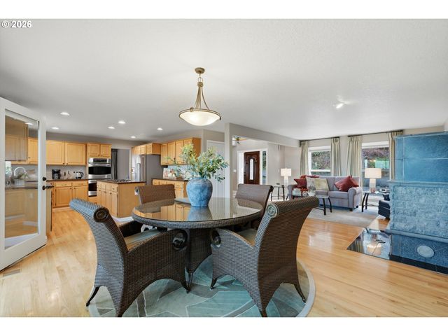 25445 Ne BALD PEAK Rd, Hillsboro, OR 97123