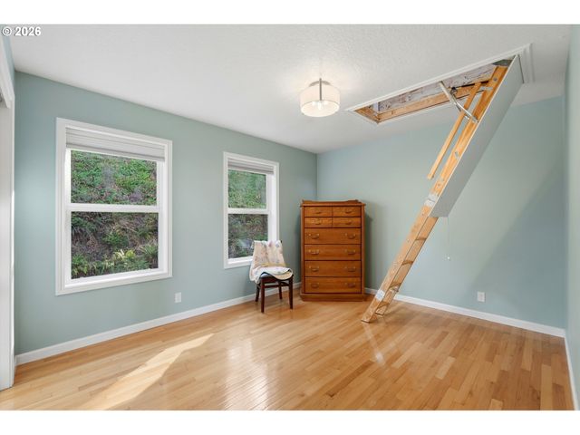 25445 Ne BALD PEAK Rd, Hillsboro, OR 97123