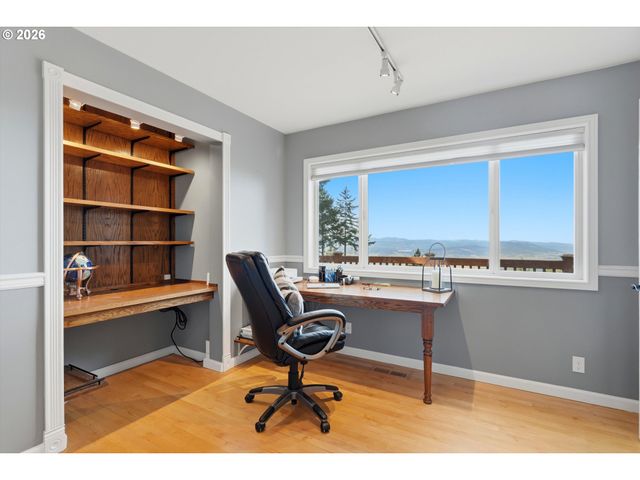 25445 Ne BALD PEAK Rd, Hillsboro, OR 97123