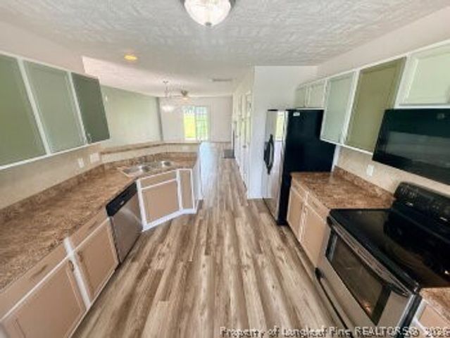 138 Collinwood Drive, Raeford, NC 28376