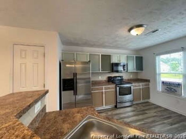 138 Collinwood Drive, Raeford, NC 28376