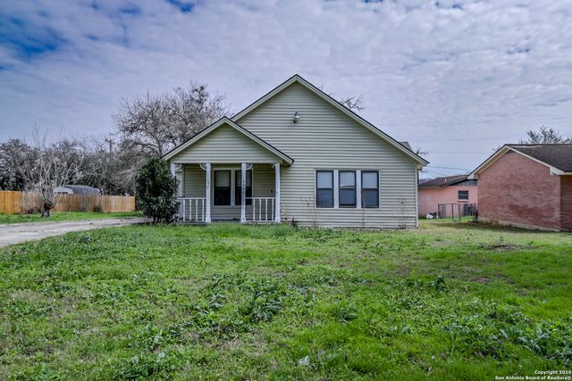 711 S 7TH ST, Kenedy, TX 78119