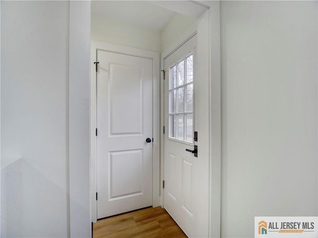 2 Anne Street, South River, NJ 08882