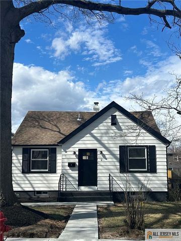 2 Anne Street, South River, NJ 08882