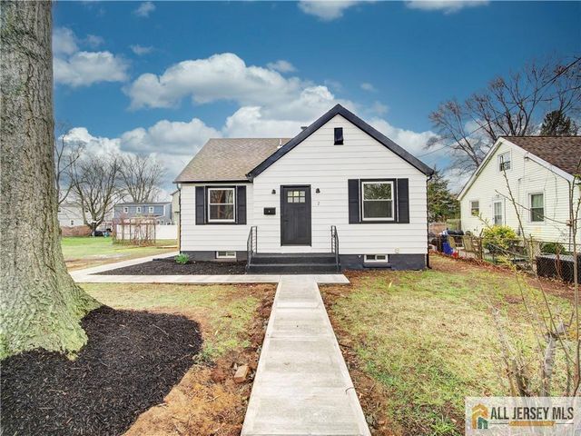 2 Anne Street, South River, NJ 08882