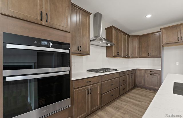 51105 Deerbrook Drive, Macomb Township, MI 48042