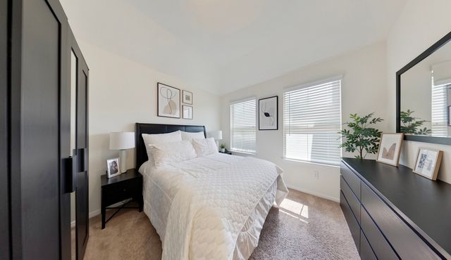 2216 Sadlers Creek Lane, Fort Worth, TX 76108