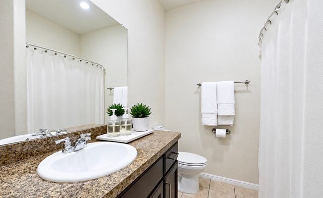 2216 Sadlers Creek Lane, Fort Worth, TX 76108