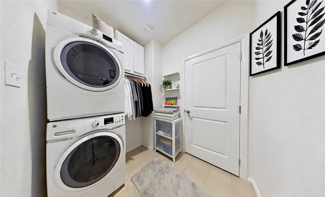 2216 Sadlers Creek Lane, Fort Worth, TX 76108