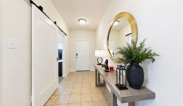 2216 Sadlers Creek Lane, Fort Worth, TX 76108