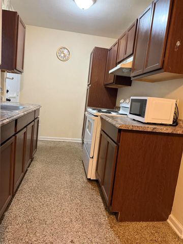 16 S Ocean Breeze 2, Lake Worth Beach, FL 33460