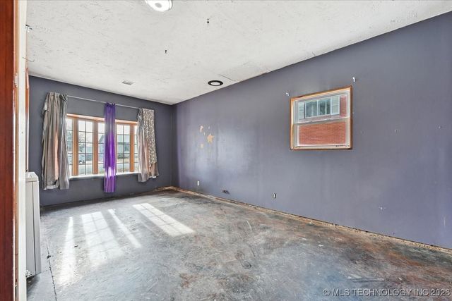 1115 Forest Drive, Sand Springs, OK 74063