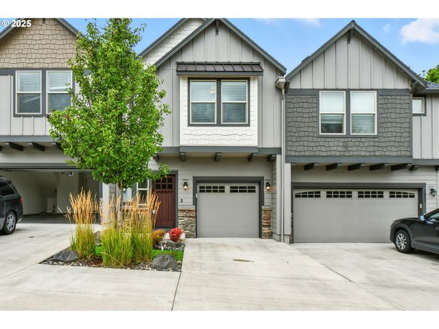 1915 Nw SAGE St, Camas, WA 98607