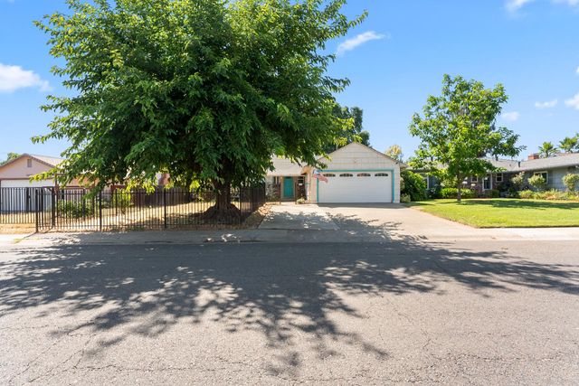 10805 Segovia Way, Rancho Cordova, CA 95670