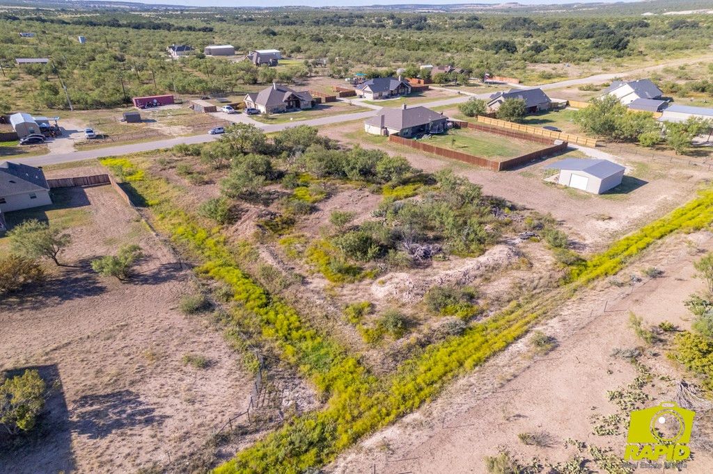 Image 8 of property listing at 9225 Remuda Lane, Christoval, TX 76935