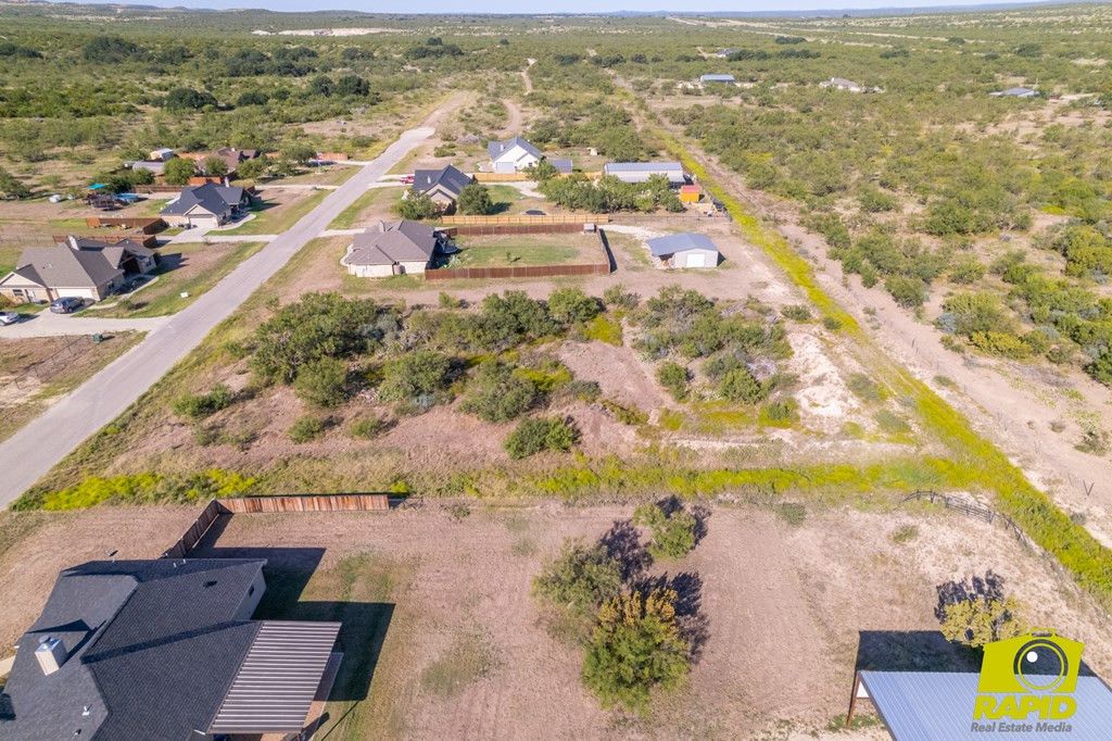 Image 9 of property listing at 9225 Remuda Lane, Christoval, TX 76935