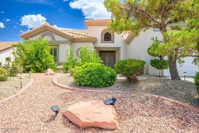 2620 Hanging Rock Drive, Las Vegas, NV 89134